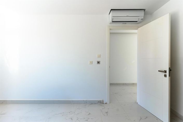 Image No.20-4 Bed Villa for sale