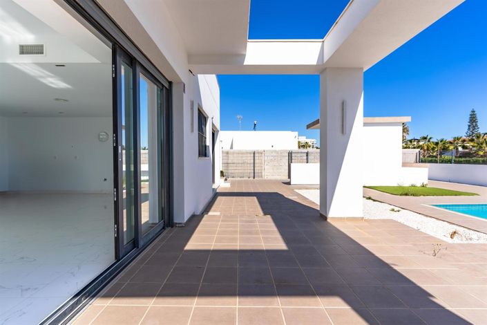 Image No.40-4 Bed Villa for sale