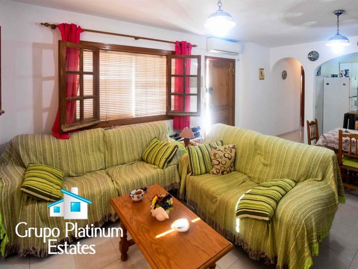 Image No.4-3 Bed Property for sale