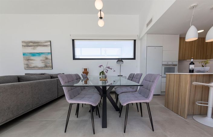 Image No.13-2 Bed Villa for sale