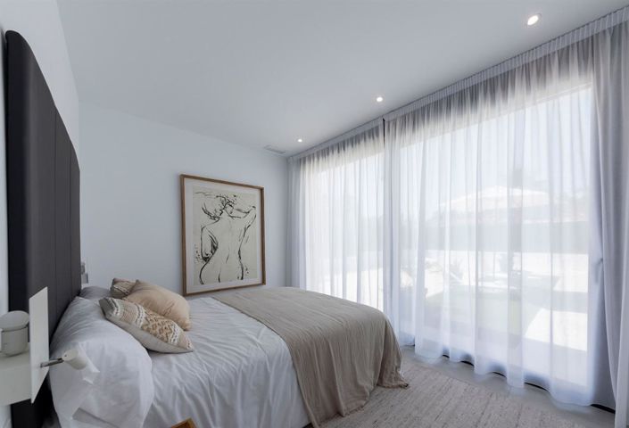 Image No.22-2 Bed Villa for sale