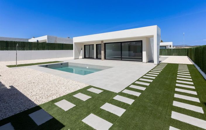 Image No.10-2 Bed Villa for sale