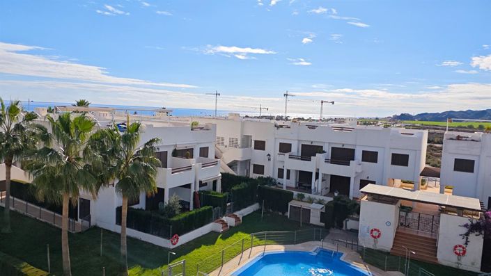 Image No.30-2 Bed Property for sale