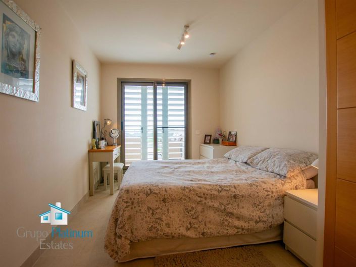 Image No.12-3 Bed Apartment for sale