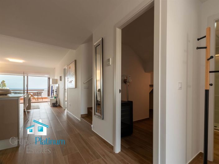 Image No.9-2 Bed Property for sale