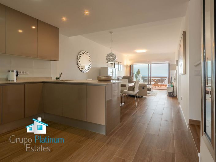 Image No.8-2 Bed Property for sale