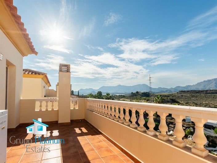 Image No.20-3 Bed Property for sale