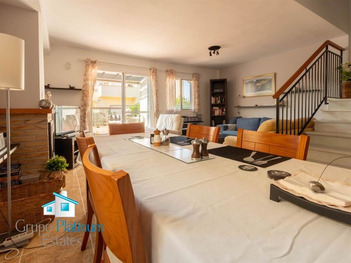 Image No.5-3 Bed Property for sale