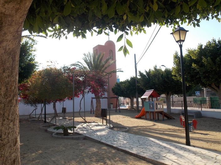 Image No.25-3 Bed Property for sale