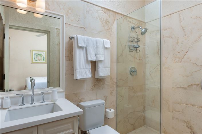 Image No.11-3 Bed Villa for sale