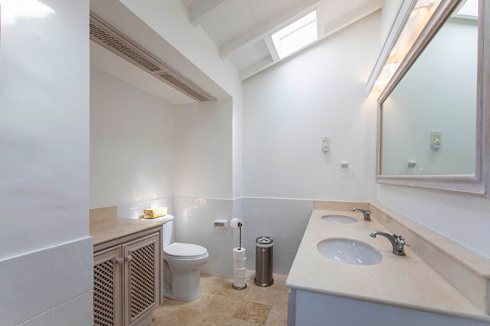 Image No.18-3 Bed Villa for sale