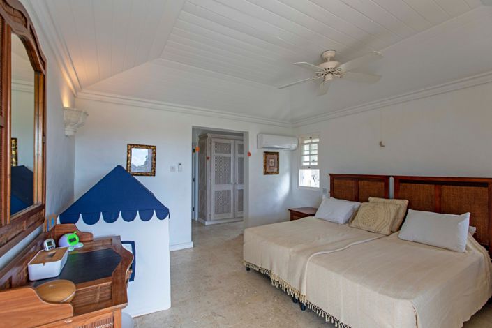 Image No.19-3 Bed Villa for sale