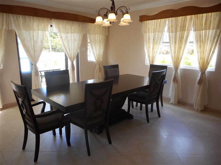 Image No.7-7 Bed Villa for sale