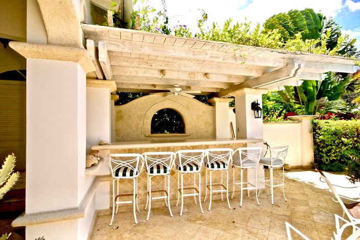 Image No.2-5 Bed Villa for sale