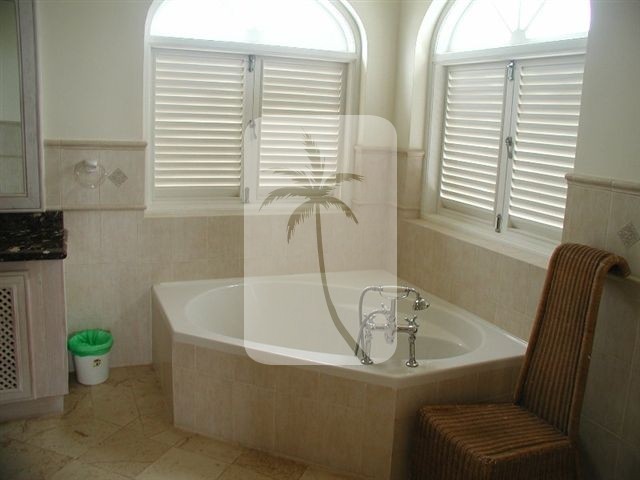 Image No.4-4 Bed Villa for sale