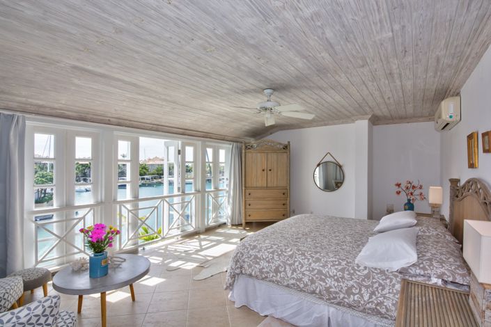 Image No.11-3 Bed Property for sale