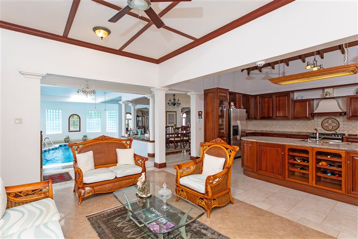 Image No.27-4 Bed Villa for sale