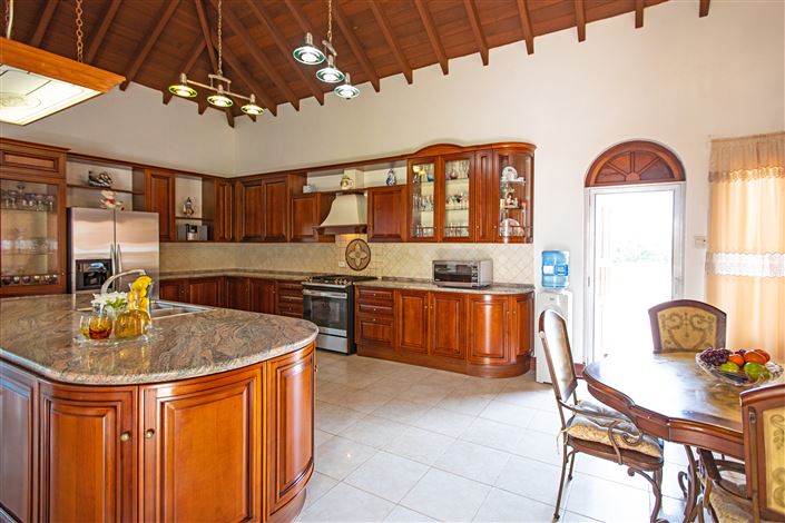 Image No.7-4 Bed Villa for sale