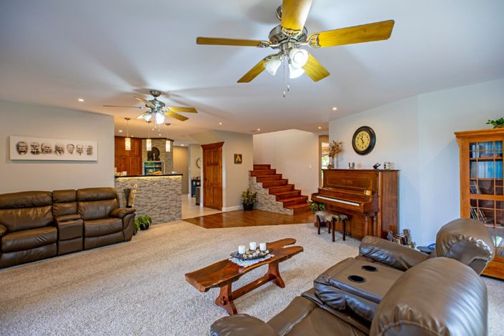 Image No.3-5 Bed Villa for sale