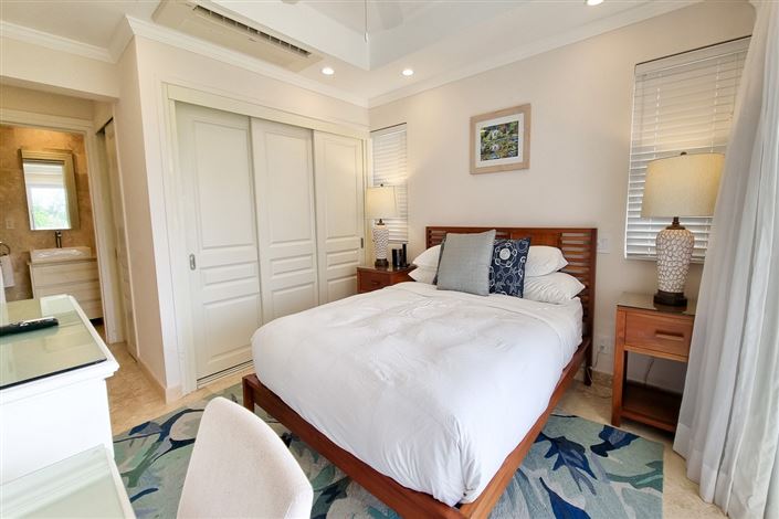 Image No.8-3 Bed Apartment for sale