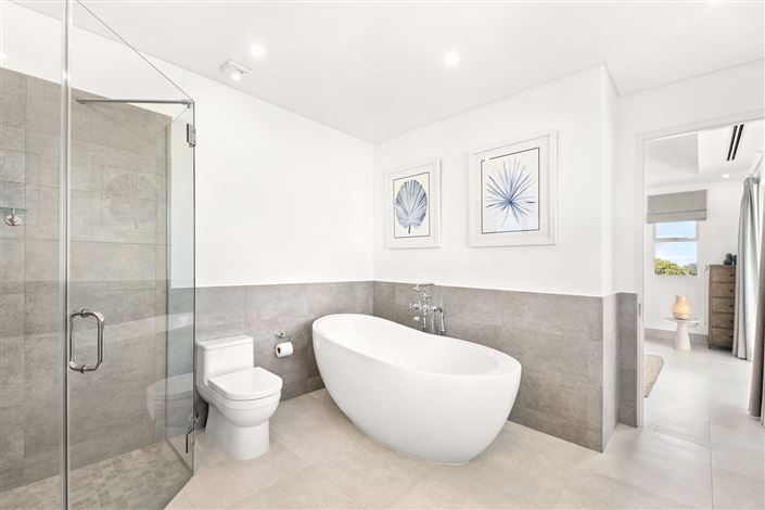 Image No.20-4 Bed Villa for sale