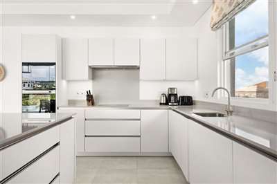 64736-royal20westmoreland20west20coast20house