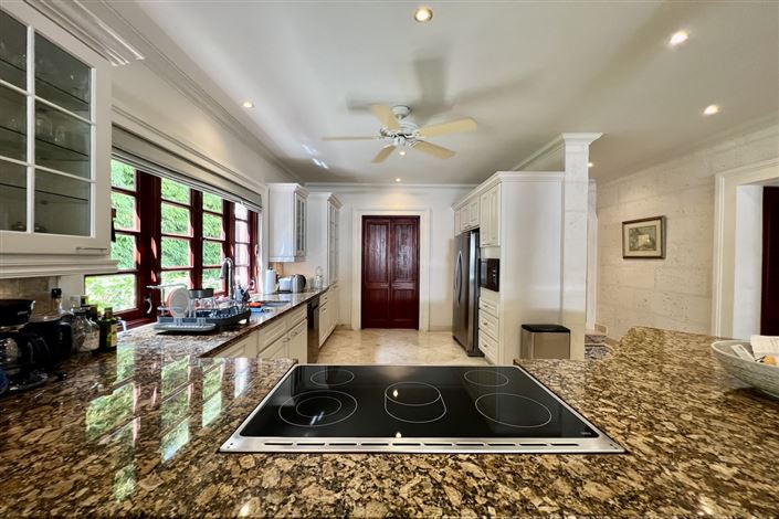 Image No.3-3 Bed Villa for sale