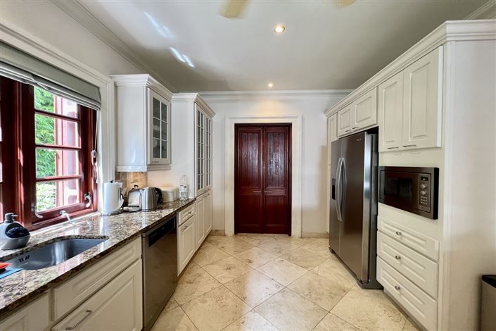 Image No.5-3 Bed Villa for sale