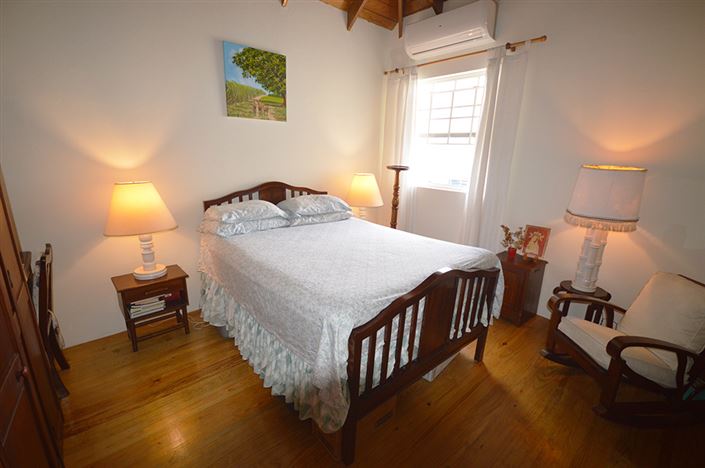 Image No.8-4 Bed Villa for sale