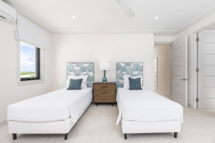 Image No.10-4 Bed Villa for sale