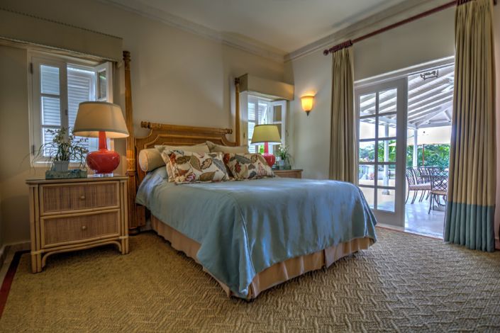 Image No.10-6 Bed Villa for sale