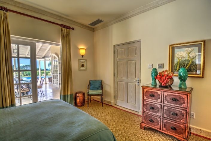 Image No.12-6 Bed Villa for sale