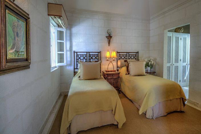 Image No.19-6 Bed Villa for sale