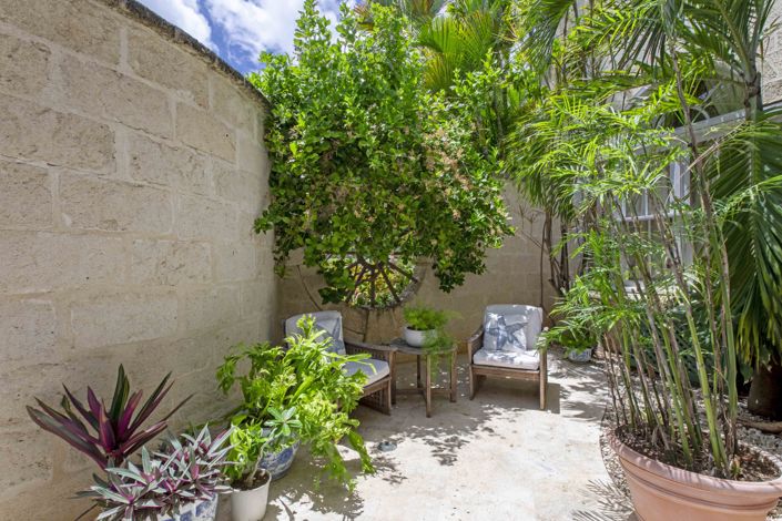 Image No.12-6 Bed Villa for sale