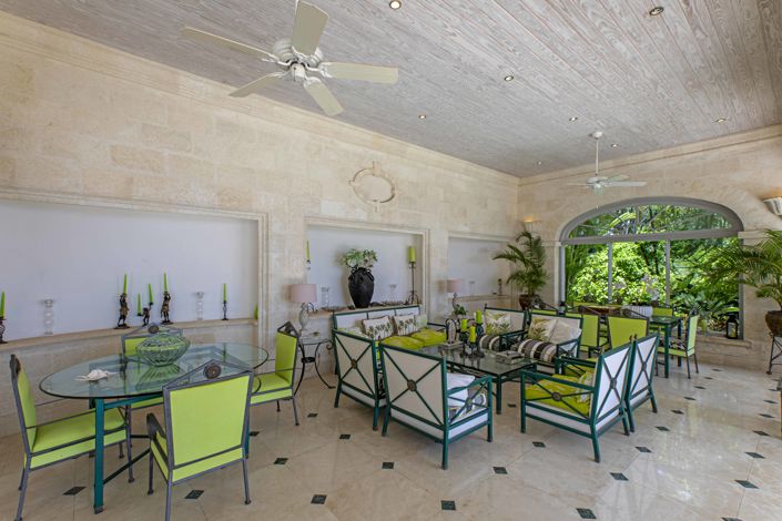 Image No.25-6 Bed Villa for sale