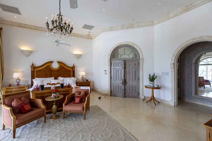 Image No.38-6 Bed Villa for sale