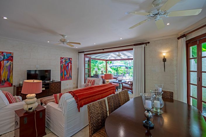 Image No.2-3 Bed Villa for sale