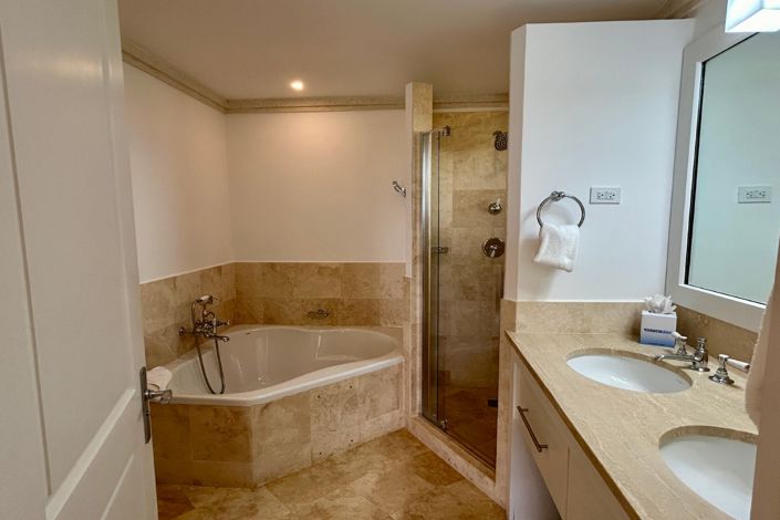 Image No.9-4 Bed Villa for sale