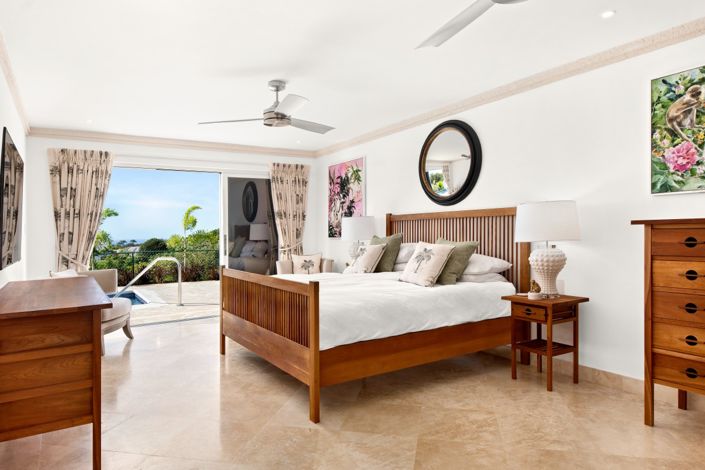 Image No.15-3 Bed Property for sale