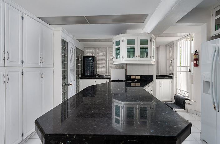 Image No.15-4 Bed Villa for sale