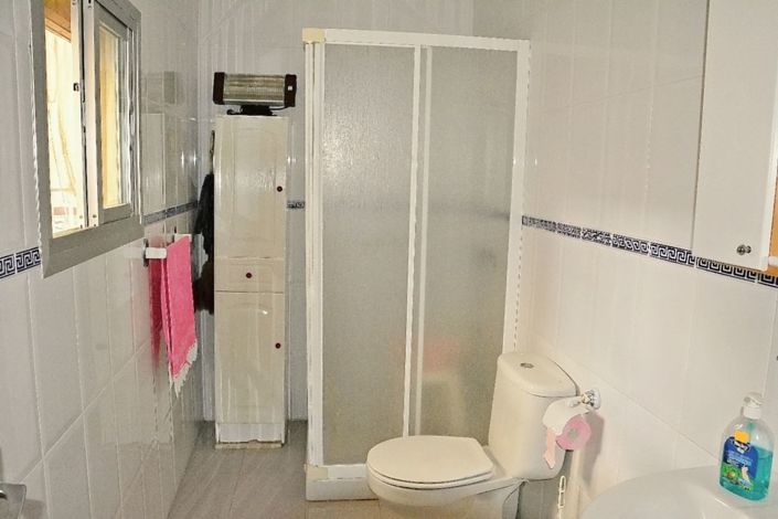 Image No.11-4 Bed Townhouse for sale