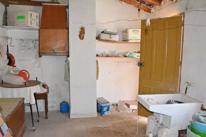 Image No.26-4 Bed Townhouse for sale