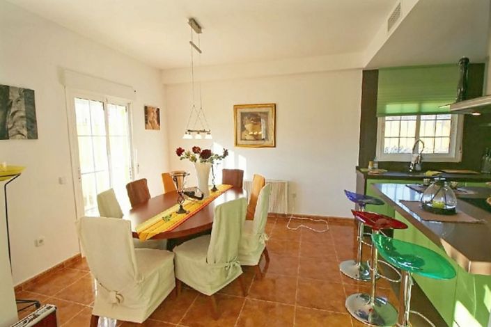 Image No.7-4 Bed Villa for sale