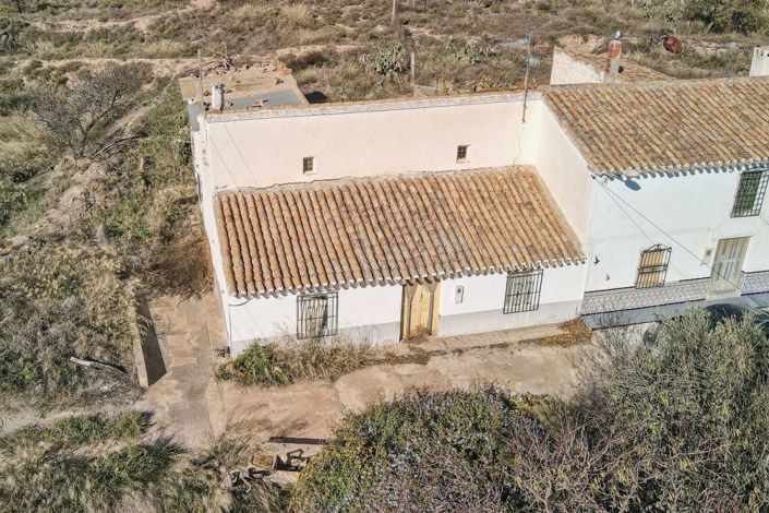 Image No.19-3 Bed Country Property for sale