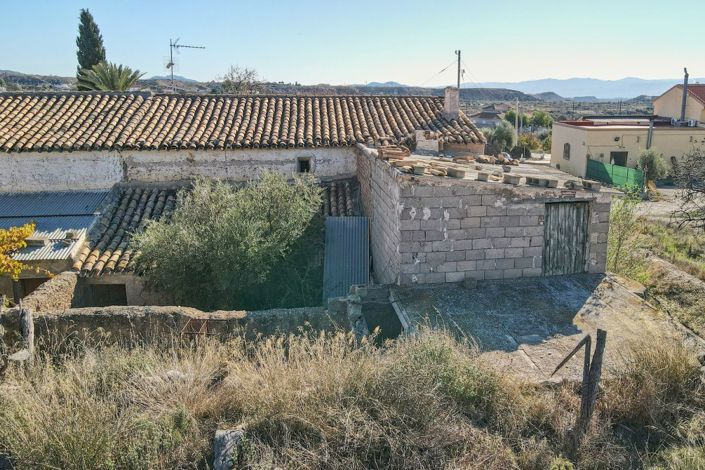 Image No.24-3 Bed Country Property for sale