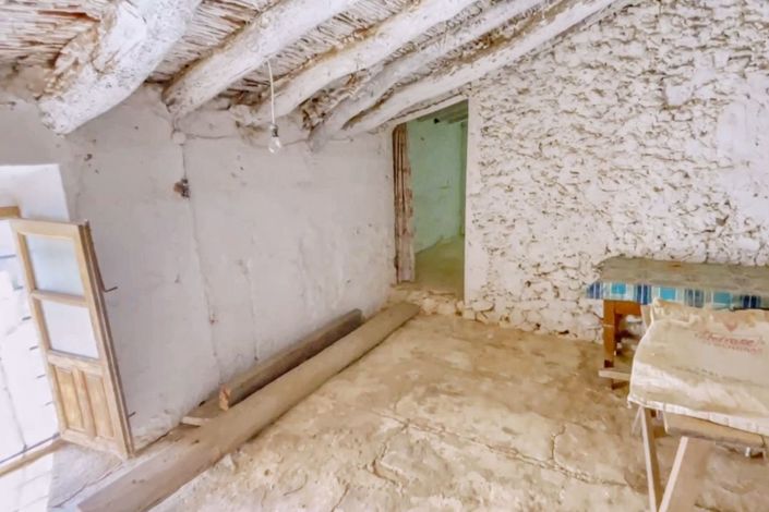 Image No.31-5 Bed Townhouse for sale