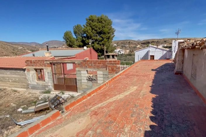 Image No.39-5 Bed Townhouse for sale