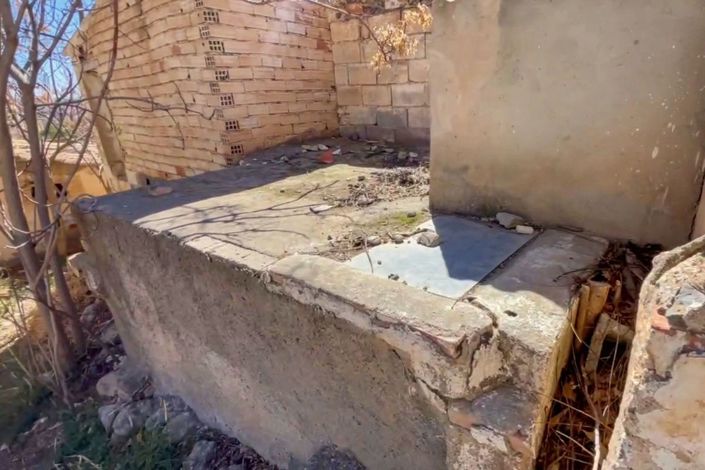 Image No.44-5 Bed Townhouse for sale