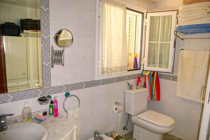 Image No.30-5 Bed Maisonette for sale