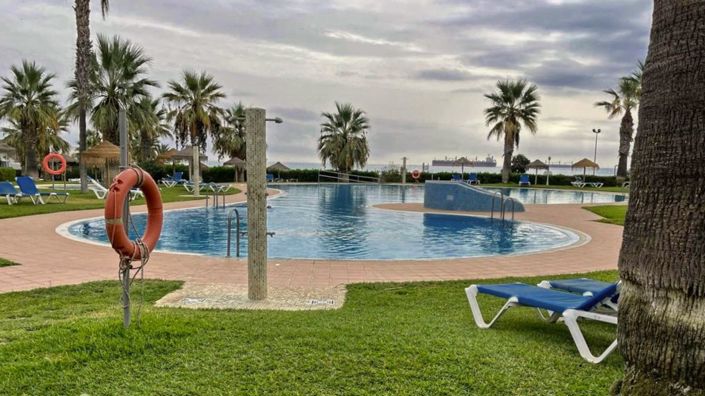 Image No.33-3 Bed Maisonette for sale